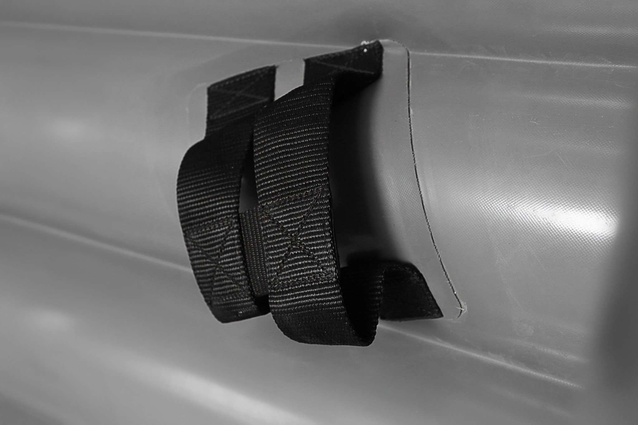 pulsar_detail_nozni_uchyt_0